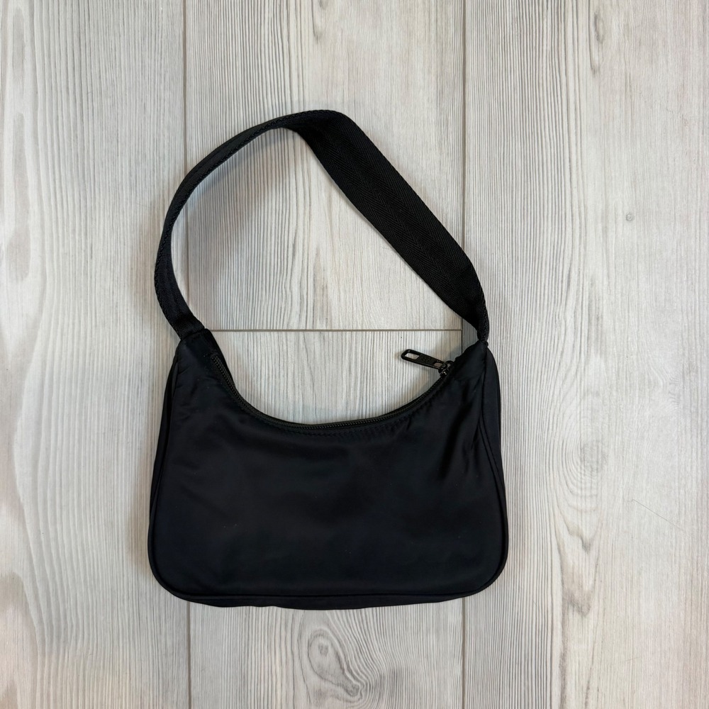 Aritzia Sunday Best Black Nylon Shoulder Bag Baguette Y2K Minimalist 116108
